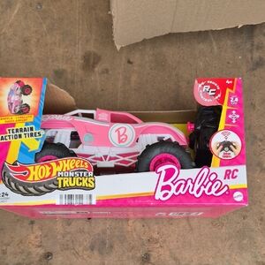 NEW--Barbie Pink & White Hot Wheels RC Monster Truck